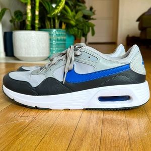 Nike Air Size 11 Great Condition.